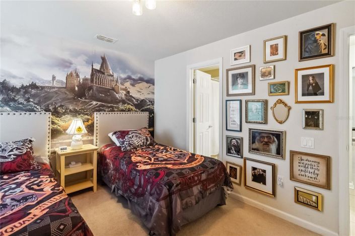 Image No.27-5 Bed House for sale