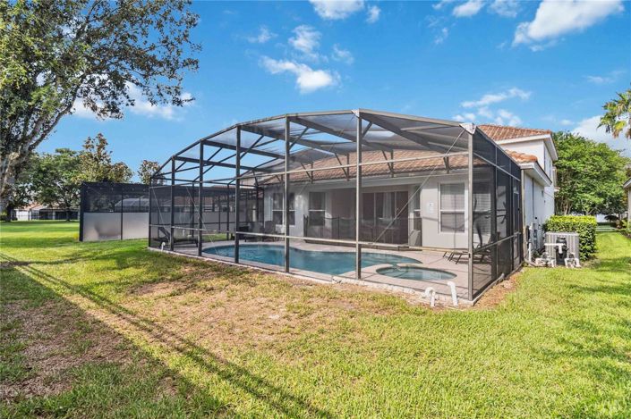 Image No.46-5 Bed House for sale