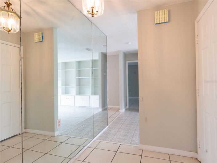 Image No.18-4 Bed House for sale