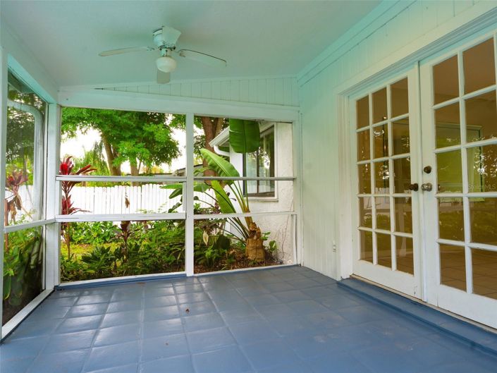 Image No.22-4 Bed House for sale