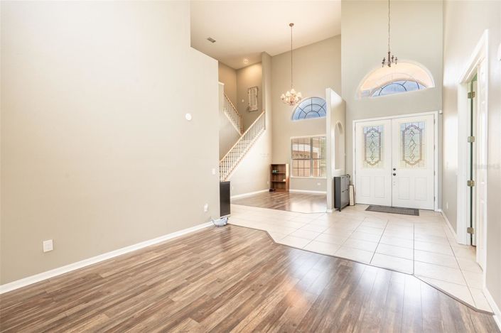 Image No.10-4 Bed House for sale