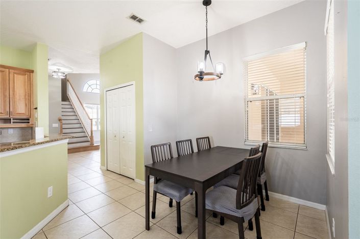 Image No.19-4 Bed House for sale