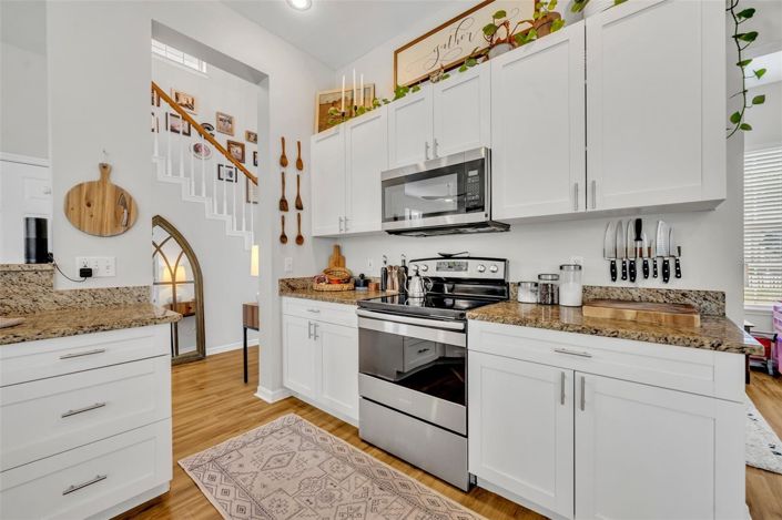 Image No.19-3 Bed House for sale