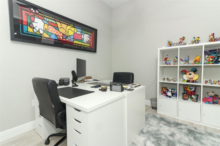 Image No.26-4 Bed House for sale