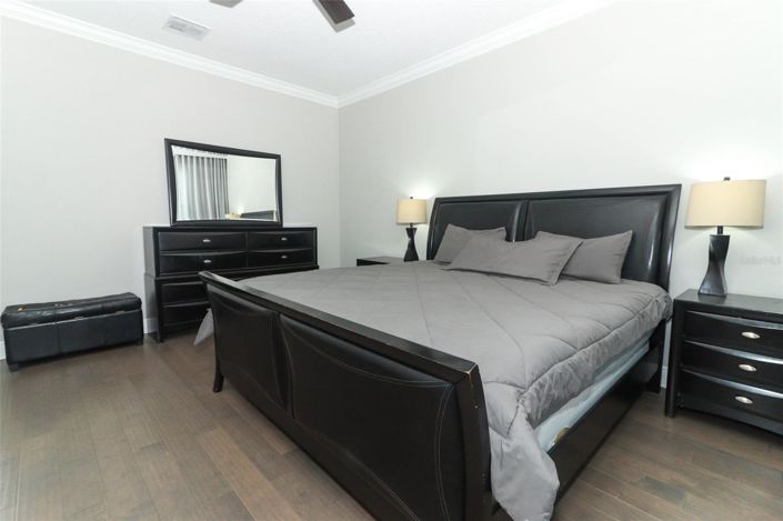 Image No.33-4 Bed House for sale