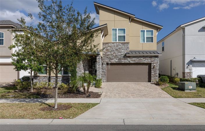 Image No.1-5 Bed House for sale