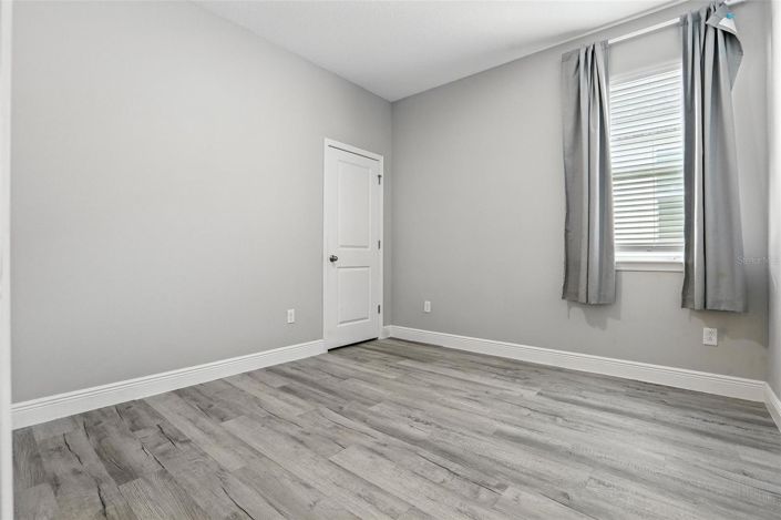 Image No.25-4 Bed House for sale