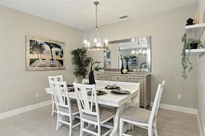 Image No.8-4 Bed House for sale