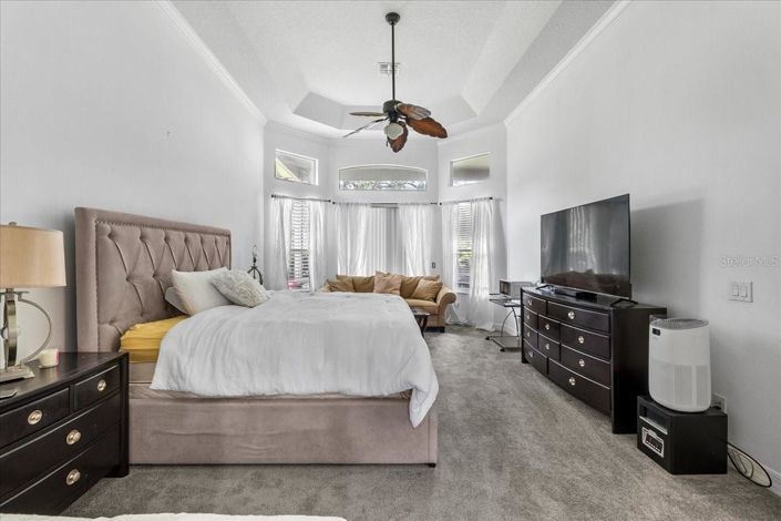 Image No.18-4 Bed House for sale