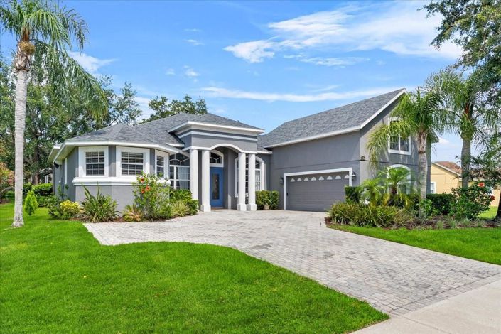 Image No.2-4 Bed House for sale