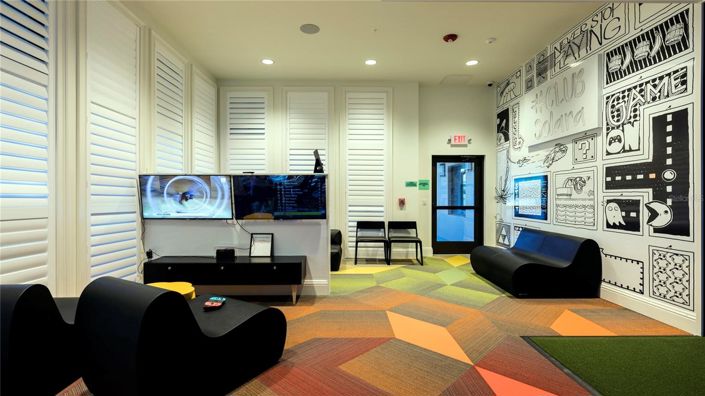 Image No.24-7 Bed House for sale