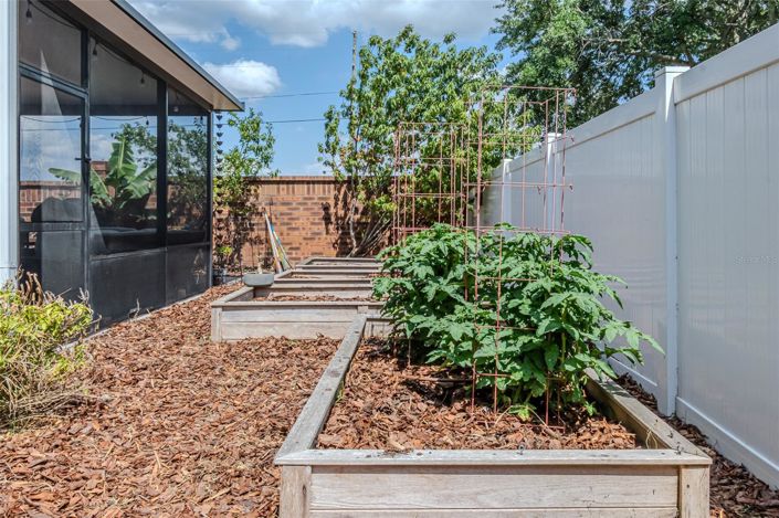 Image No.38-4 Bed House for sale