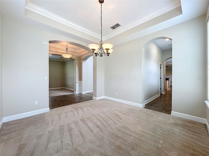 Image No.13-4 Bed House for sale