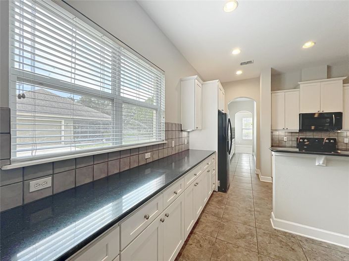 Image No.19-4 Bed House for sale