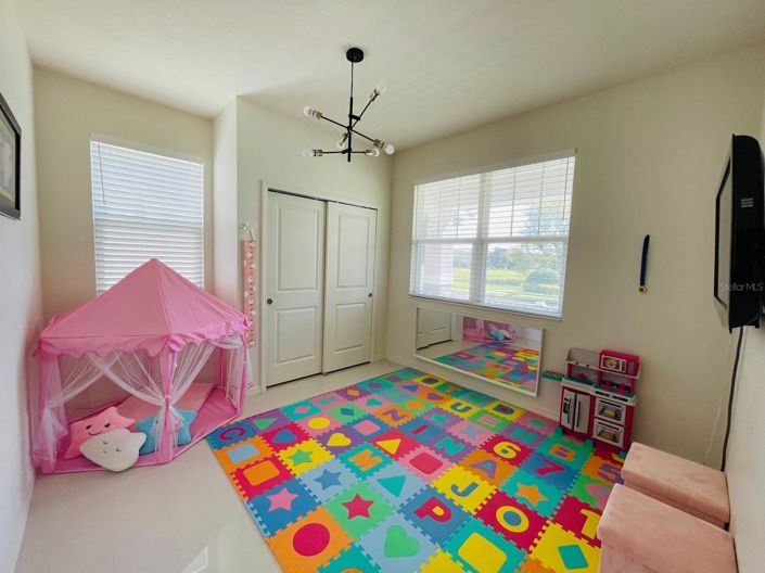 Image No.19-4 Bed House for sale