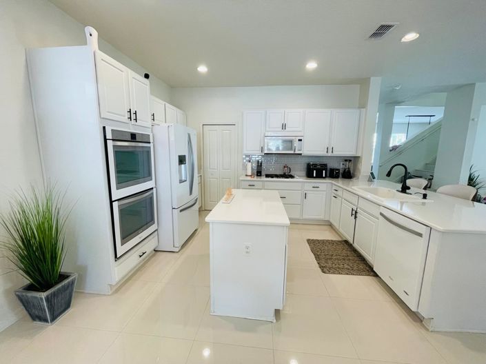 Image No.4-4 Bed House for sale