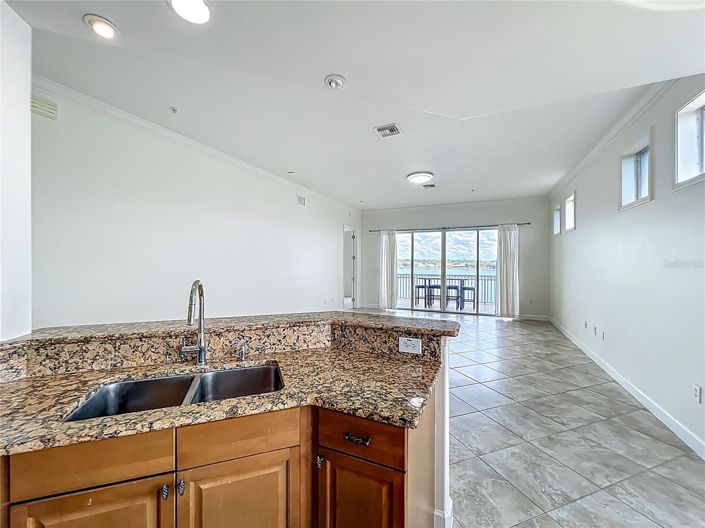 Image No.15-3 Bed Apartment for sale