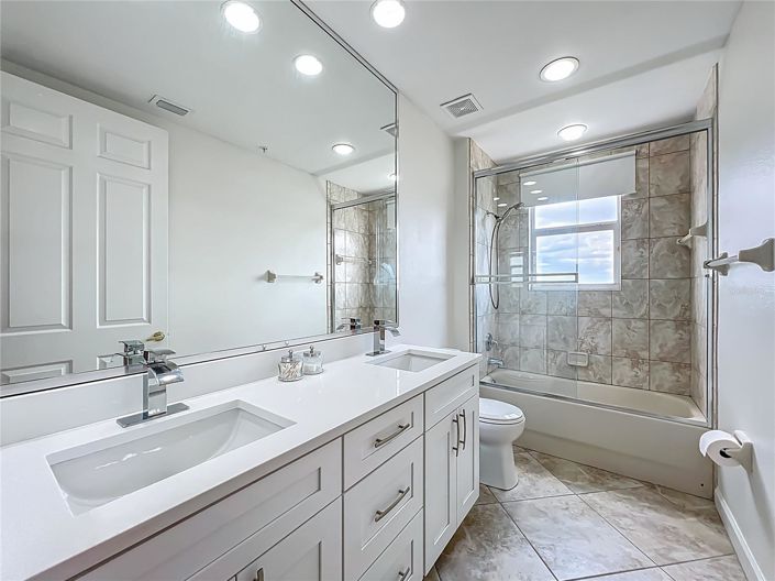 Image No.65-3 Bed Apartment for sale