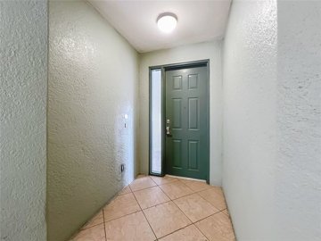 d003