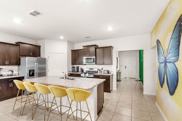 Image No.10-7 Bed House for sale