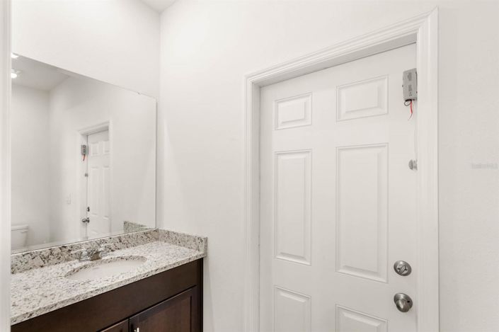 Image No.17-7 Bed House for sale