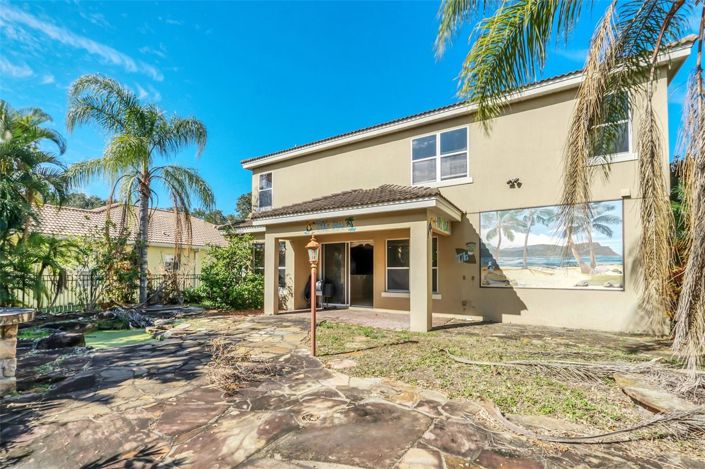 Image No.35-5 Bed House for sale