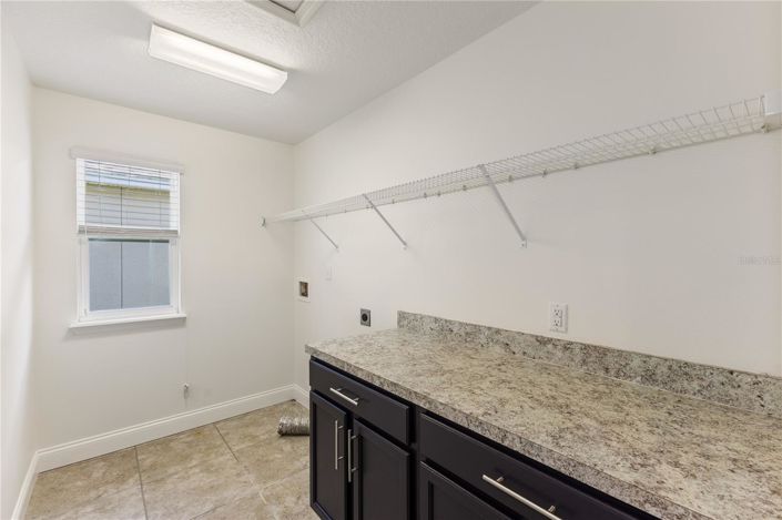 Image No.12-4 Bed House for sale