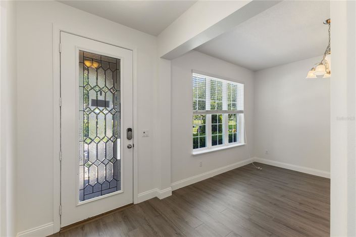 Image No.2-4 Bed House for sale