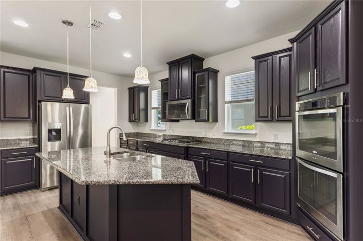 Image No.7-4 Bed House for sale