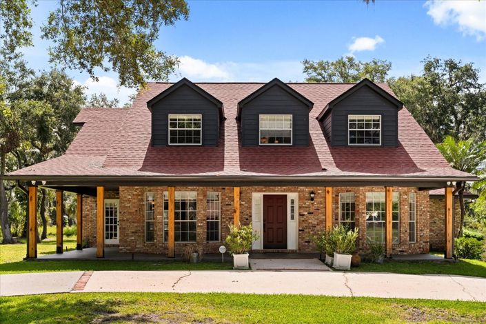 Image No.1-3 Bed House for sale