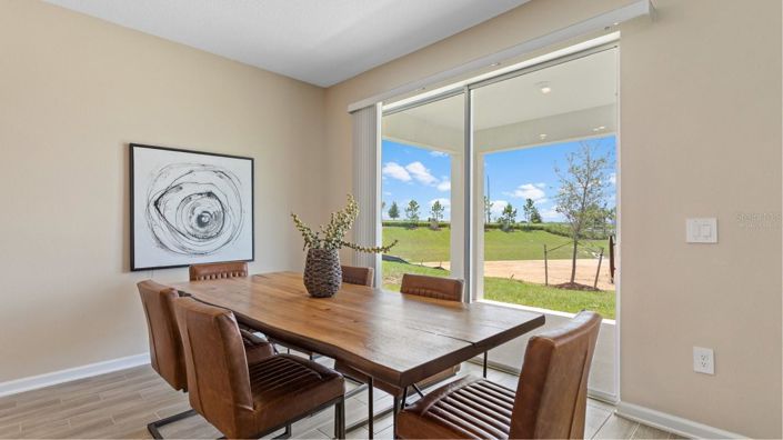 Image No.4-5 Bed House for sale