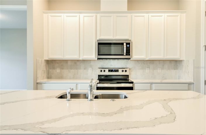 Image No.27-4 Bed House for sale