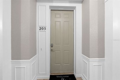 d003