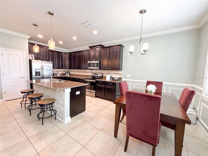 Image No.20-4 Bed House for sale