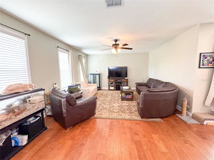 Image No.46-4 Bed House for sale