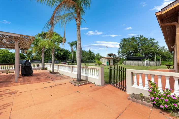 Image No.51-5 Bed House for sale