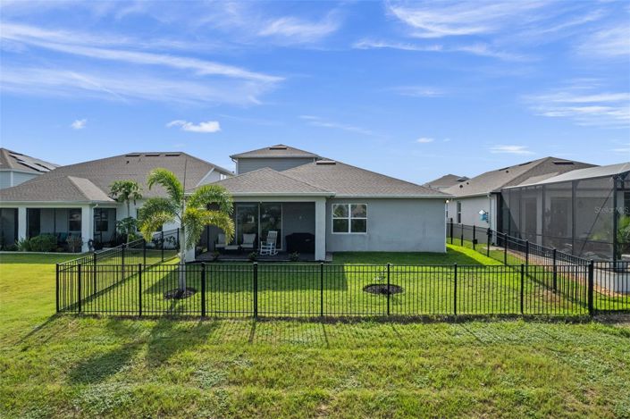 Image No.3-5 Bed House for sale