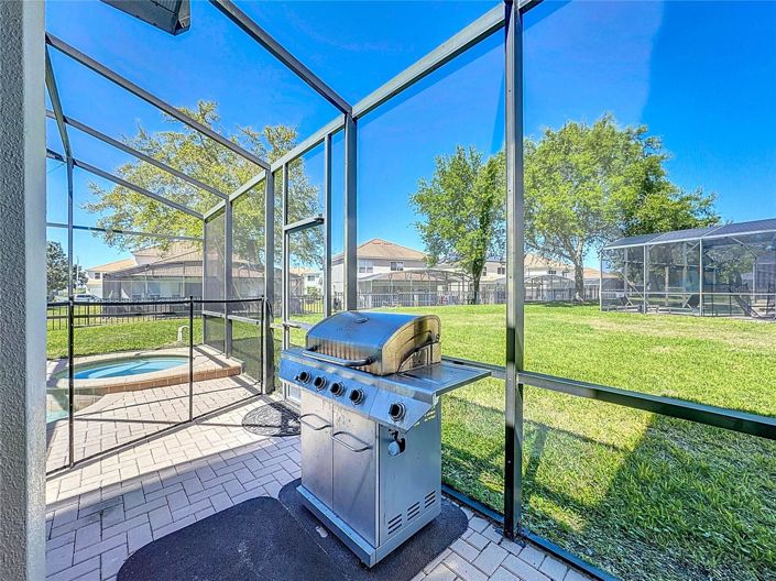 Image No.65-6 Bed House for sale