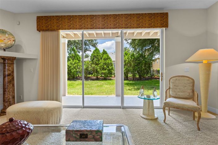 Image No.12-6 Bed House for sale