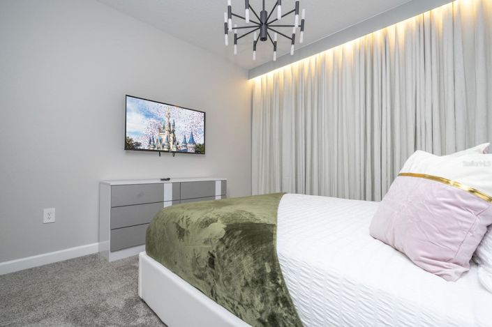 Image No.14-6 Bed House for sale