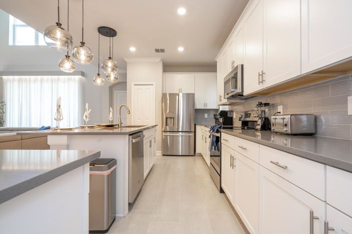 Image No.20-6 Bed House for sale