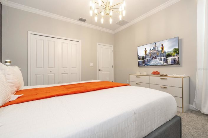 Image No.28-6 Bed House for sale