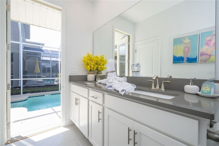 Image No.62-6 Bed House for sale