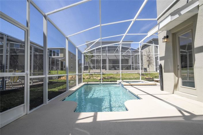 Image No.66-6 Bed House for sale