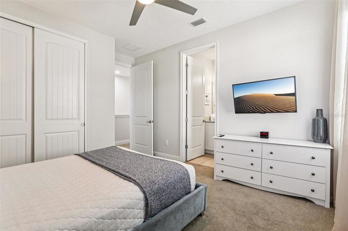 Image No.35-5 Bed House for sale