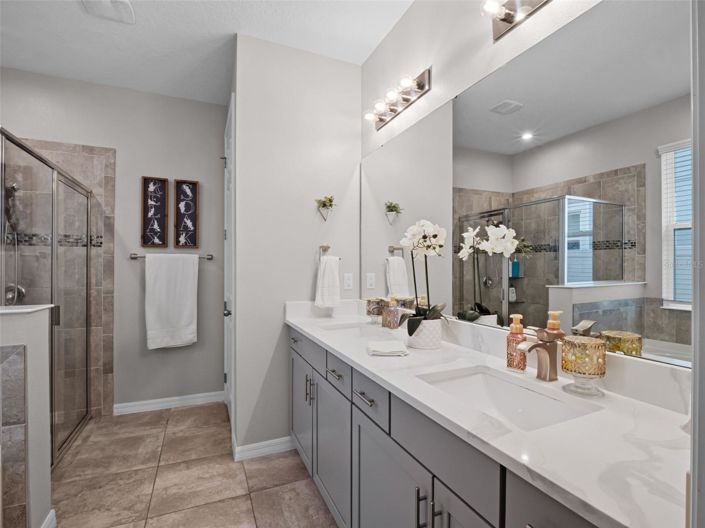 Image No.34-4 Bed House for sale