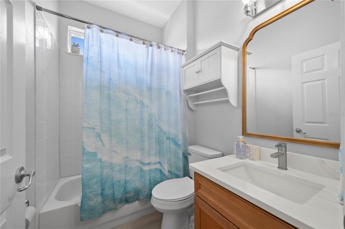 Image No.4-4 Bed House for sale