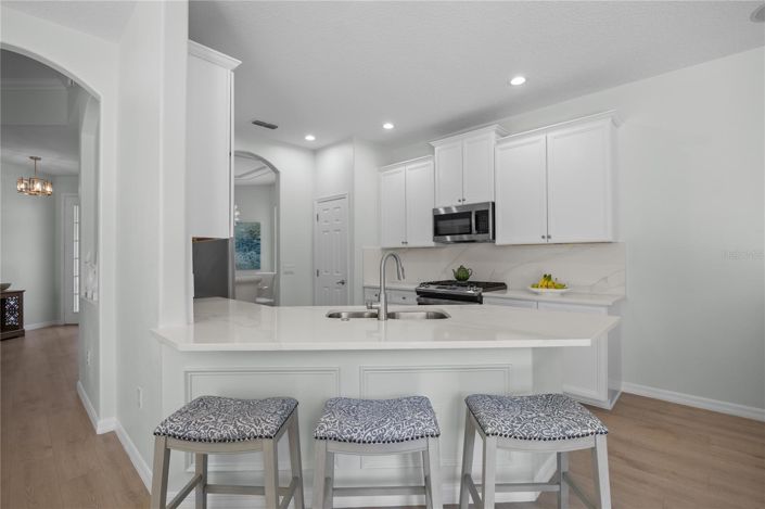 Image No.5-4 Bed House for sale