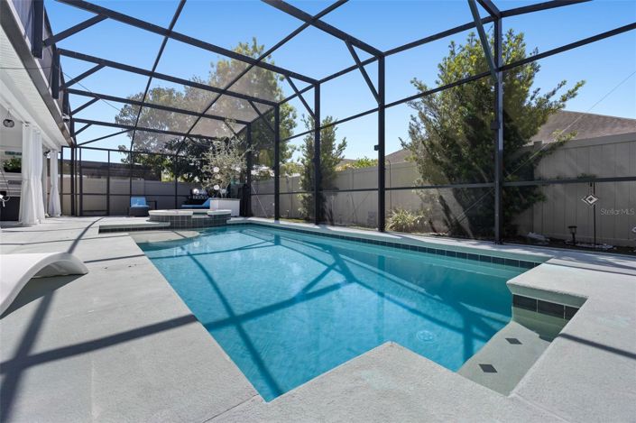 Image No.2-4 Bed House for sale