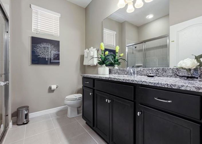 Image No.27-9 Bed House for sale